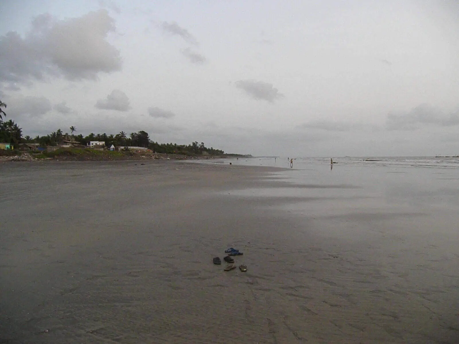 sasawane beach nearest to a Sachu's resort